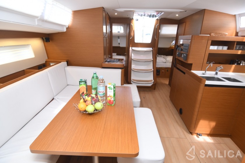 Sun Odyssey 490 - Yacht Charter Sailica