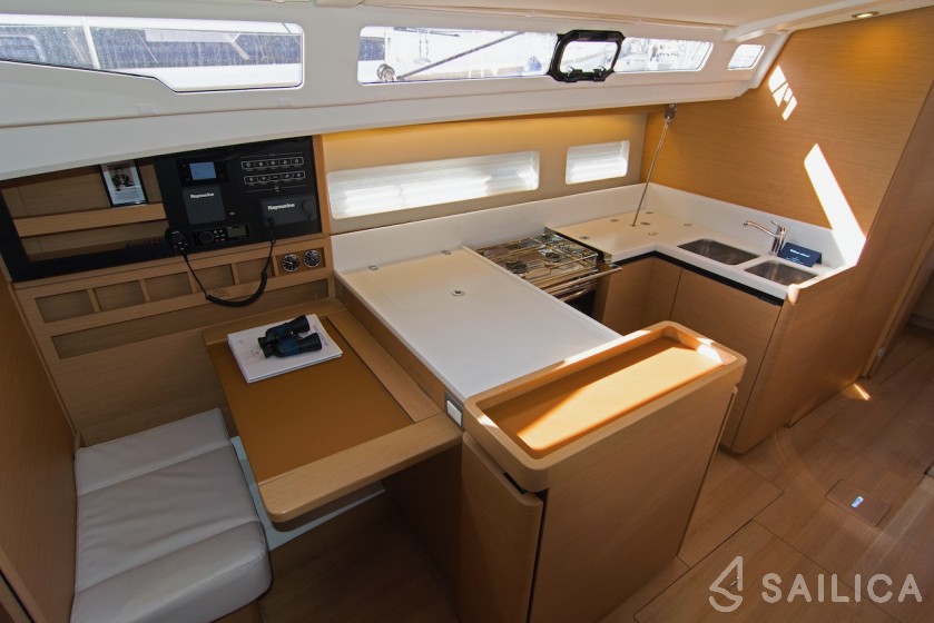 Sun Odyssey 440 - Yacht Charter Sailica