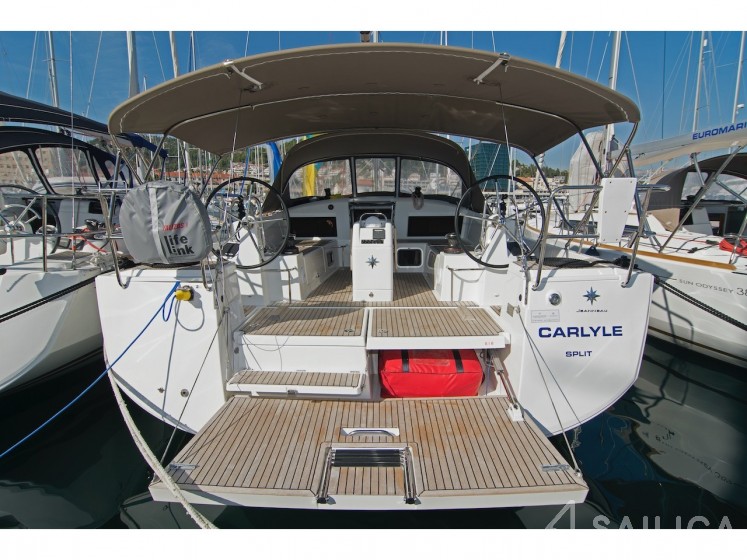 Sun Odyssey 440 - Yacht Charter Sailica