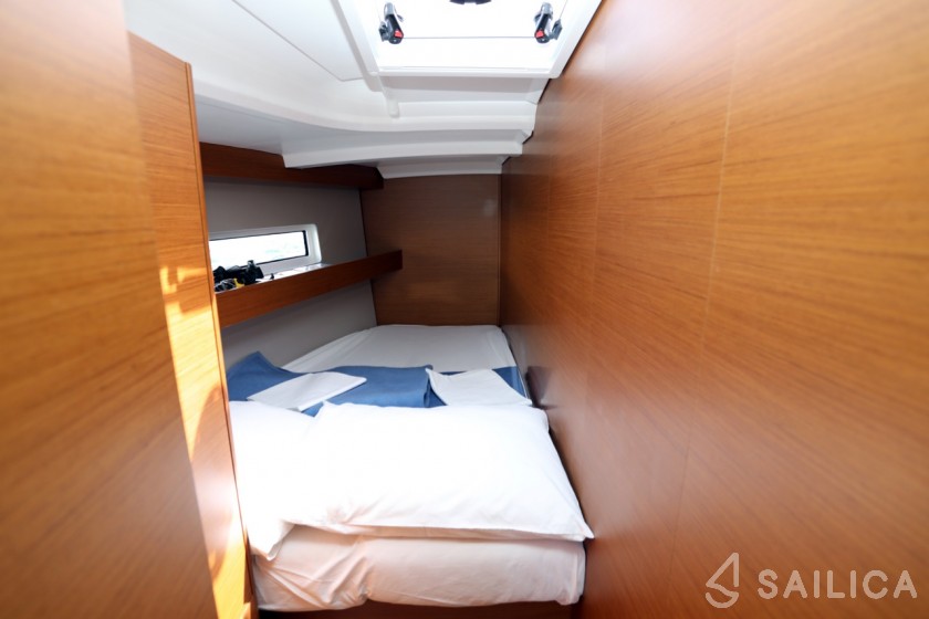 Sun Odyssey 440 - Yacht Charter Sailica