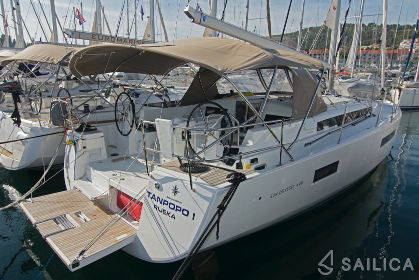 Sun Odyssey 440 - Yacht Charter Sailica