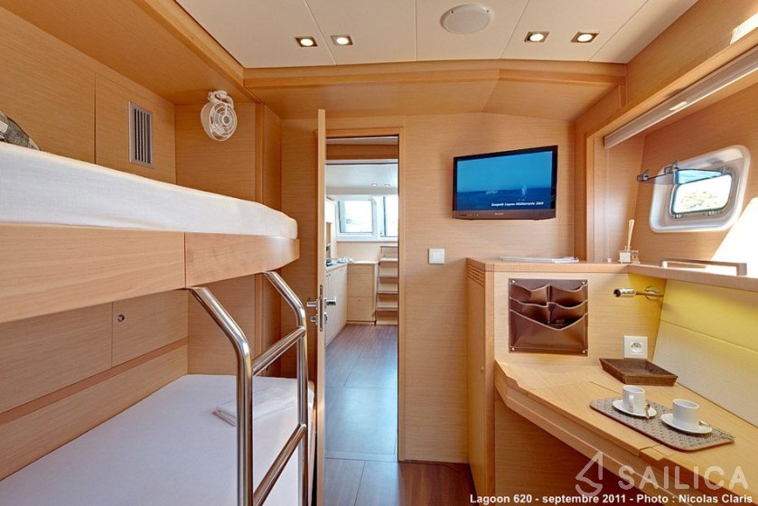 Lagoon 620 - Yacht Charter Sailica