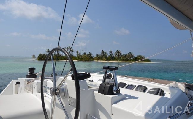 Lagoon 500 - Yacht Charter Sailica