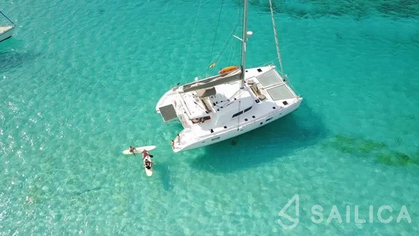 Lagoon 500 - Yacht Charter Sailica