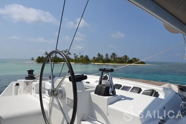 Lagoon 500 - Yacht Charter Sailica