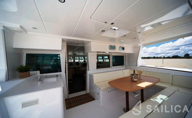 Lagoon 500 - Yacht Charter Sailica