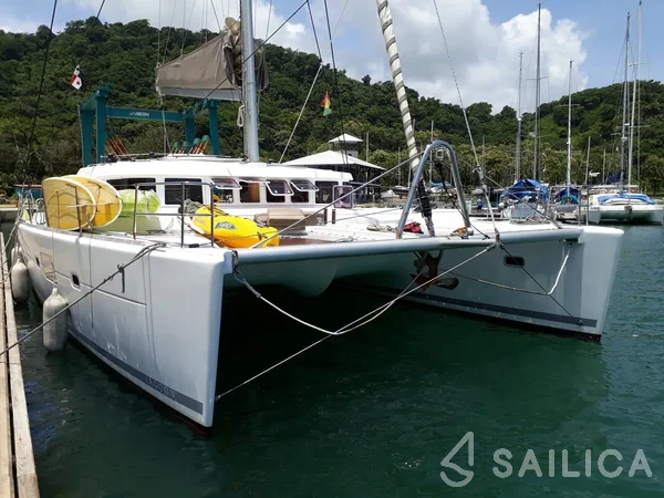 Lagoon 500 - Yacht Charter Sailica