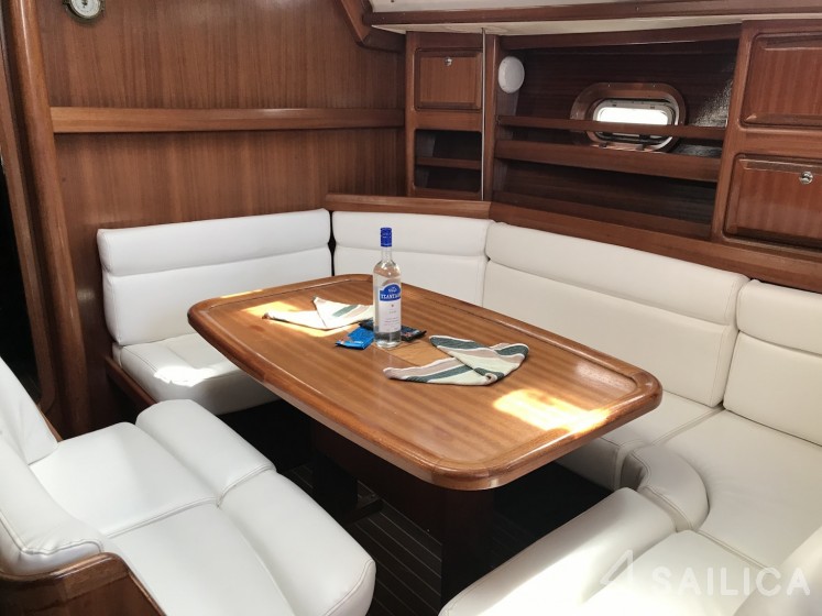 Bavaria 46 Cruiser - Yacht Charter Sailica
