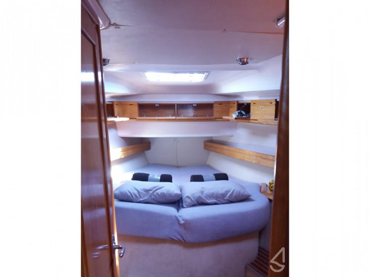 Bavaria 46 Cruiser - Yacht Charter Sailica