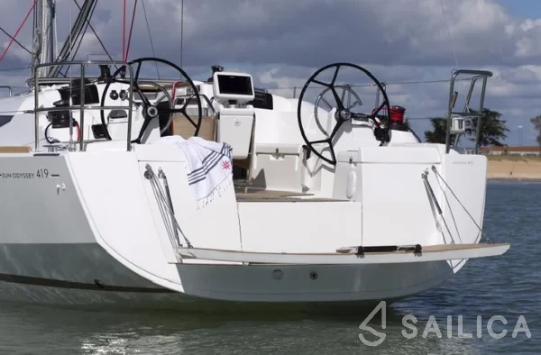 Sun Odyssey 419 - Yacht Charter Sailica