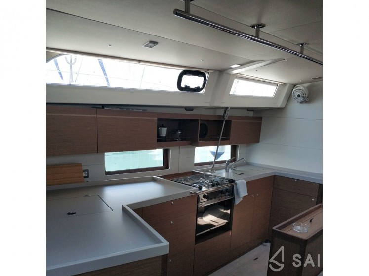 Oceanis 46.1 - Yacht Charter Sailica