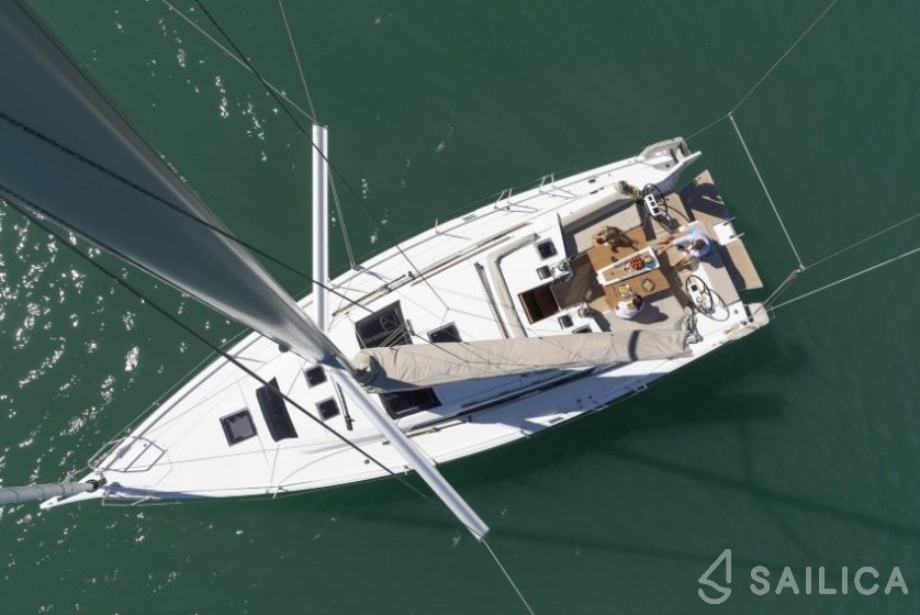 Dufour 430 Grand Large - Yacht Charter Sailica