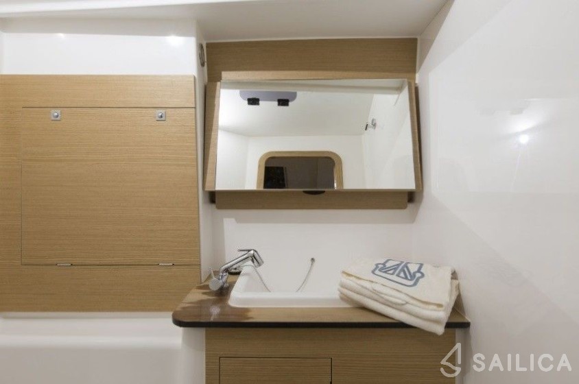 Dufour 460 GL - Yacht Charter Sailica