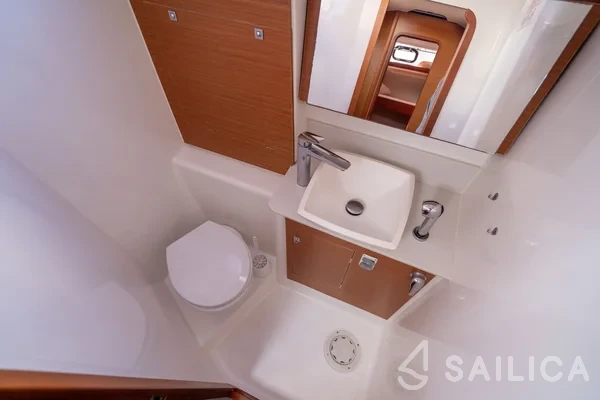 Dufour 460 GL - Yacht Charter Sailica