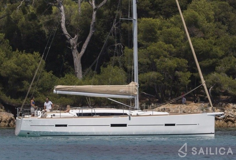 Dufour 460 GL - Yacht Charter Sailica