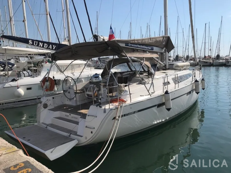 Bavaria 46 Cruiser - Yacht Charter Sailica
