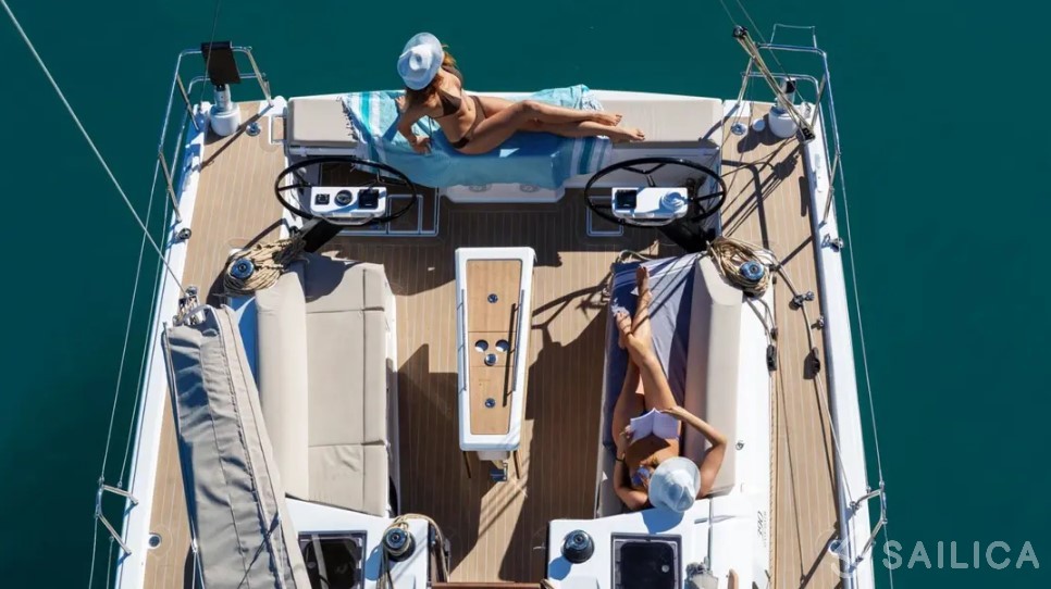 Dufour 390 Grand Large - Yacht Charter Sailica
