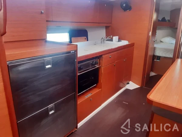 Dufour 390 Grand Large - Yacht Charter Sailica