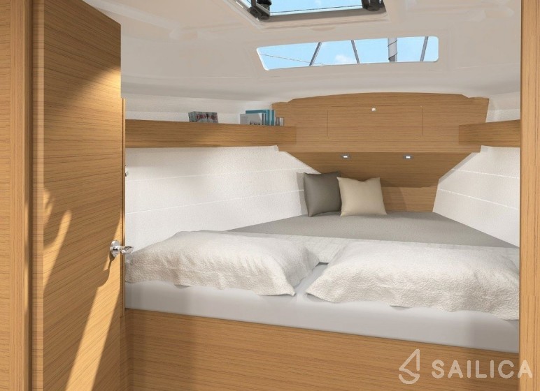 Dufour 360 GL - Yacht Charter Sailica
