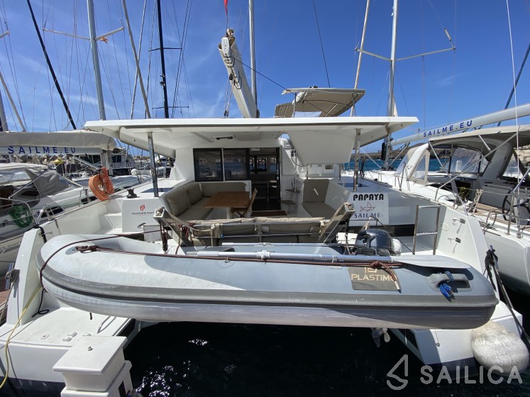 Lucia 40 - Yacht Charter Sailica