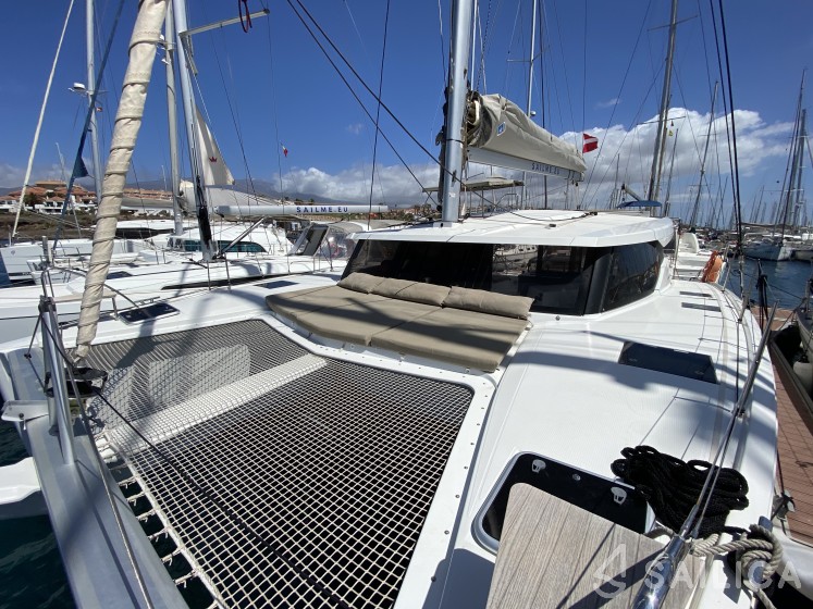 Lucia 40 - Yacht Charter Sailica
