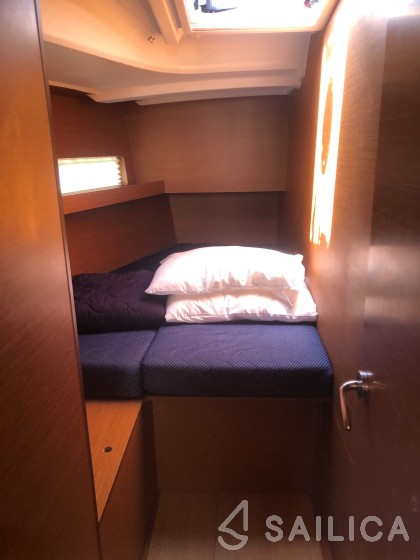 Sun Loft 47 - Yacht Charter Sailica