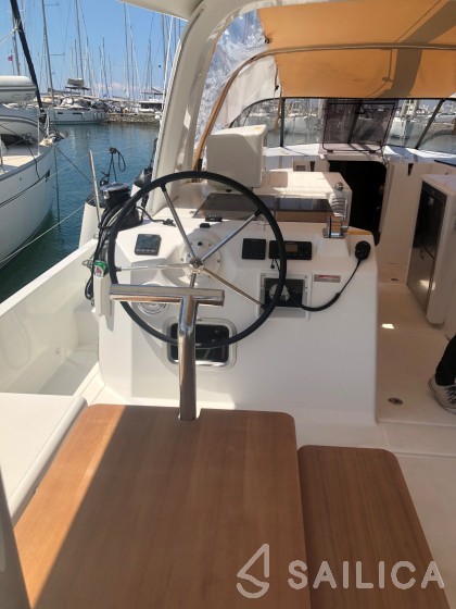 Sun Loft 47 - Yacht Charter Sailica