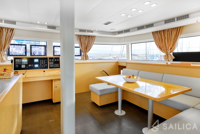 Lagoon 52F - Yacht Charter Sailica