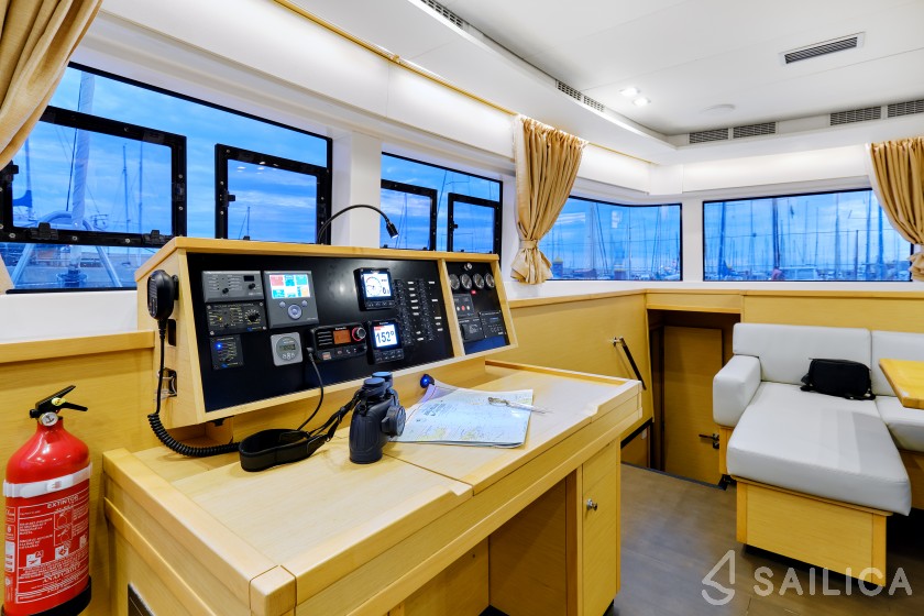 Lagoon 52F - Yacht Charter Sailica