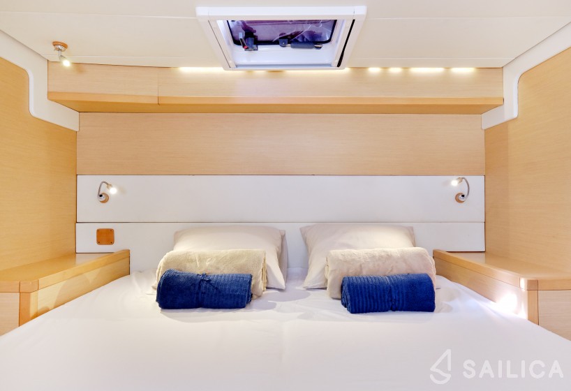 Lagoon 52F - Yacht Charter Sailica