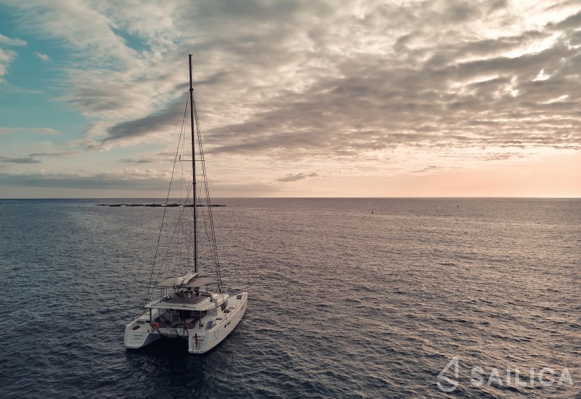 Lagoon 52F - Yacht Charter Sailica