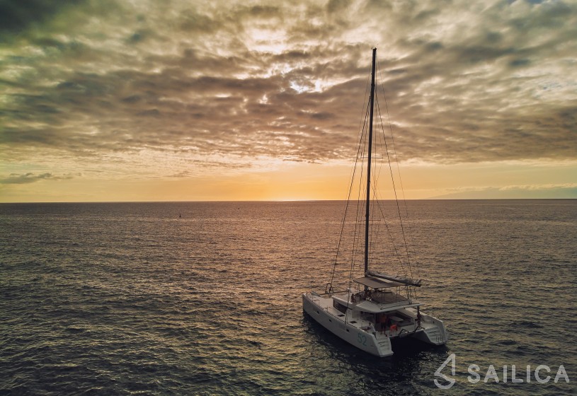 Lagoon 52F - Yacht Charter Sailica