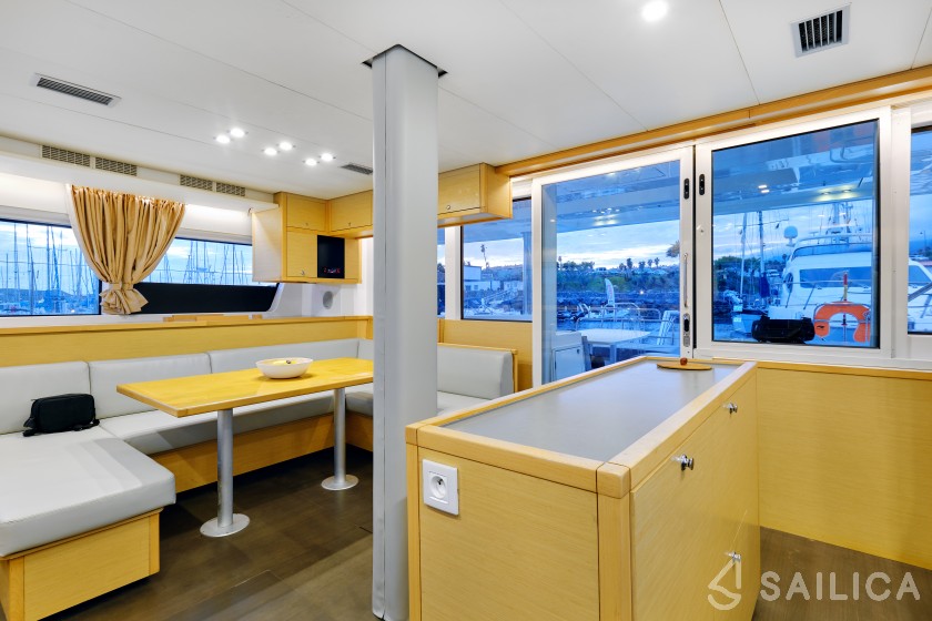 Lagoon 52F - Yacht Charter Sailica