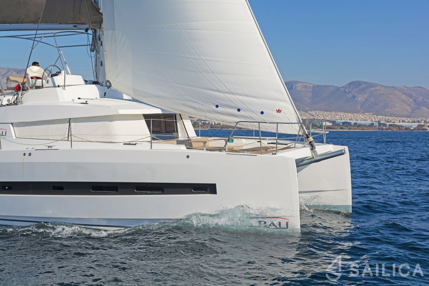 Bali 4.3 - Yacht Charter Sailica