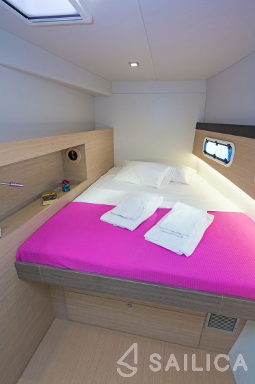 Bali 4.3 - Yacht Charter Sailica