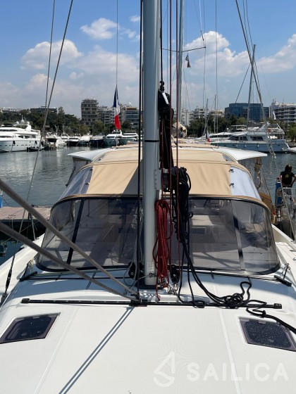 Sun Loft 47 - Yacht Charter Sailica