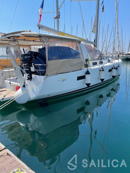 Sun Loft 47 - Yacht Charter Sailica