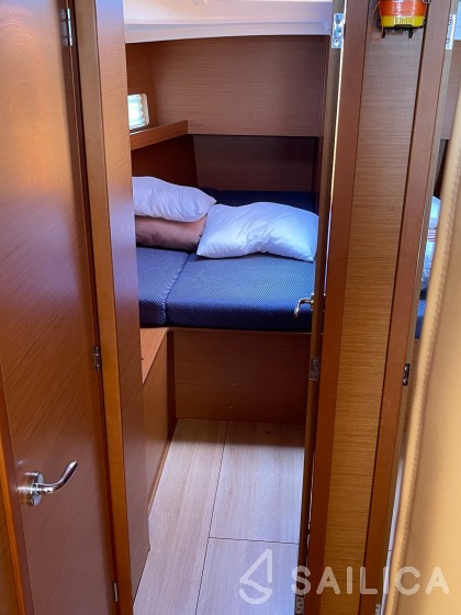 Sun Loft 47 - Yacht Charter Sailica