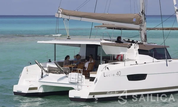 Lucia 40 - Yacht Charter Sailica