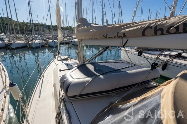 Dufour 360 GL - Yacht Charter Sailica