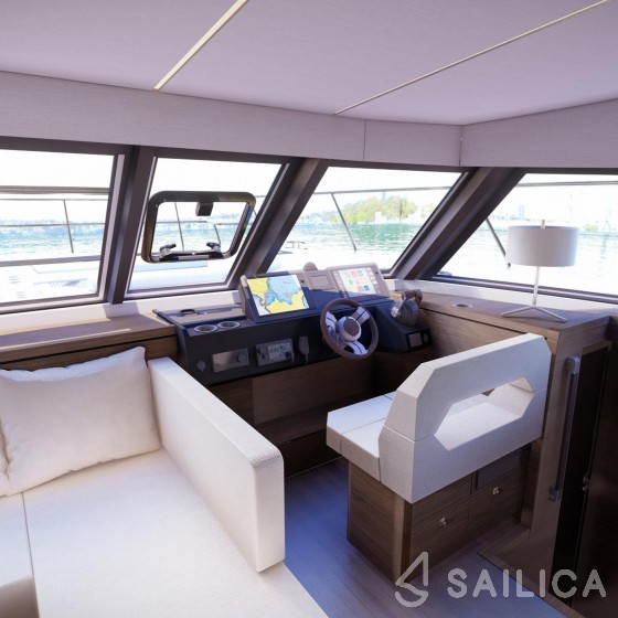 Nautitech 47 Power - Yacht Charter Sailica