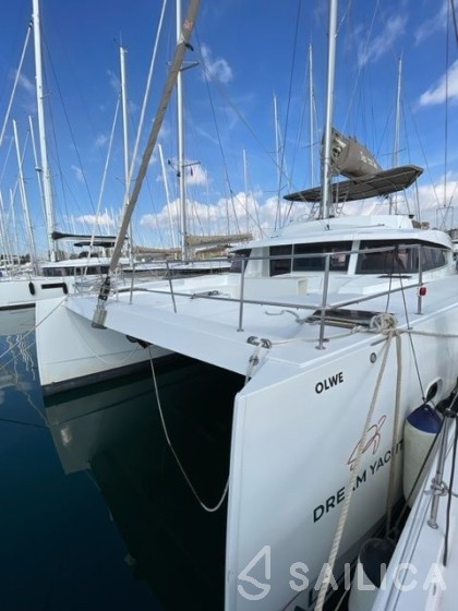 Bali 5.4. - Yacht Charter Sailica