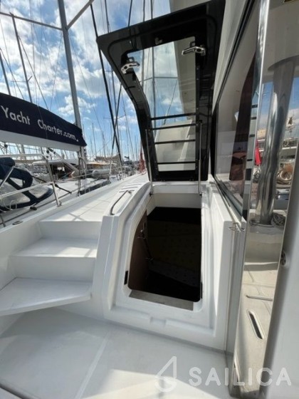 Bali 5.4. - Yacht Charter Sailica