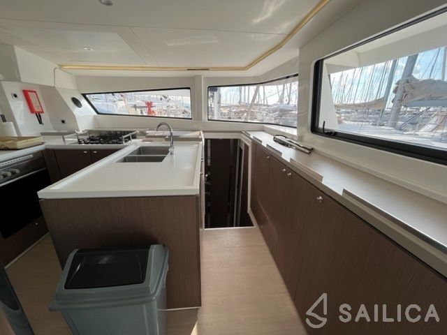 Bali 5.4. - Yacht Charter Sailica