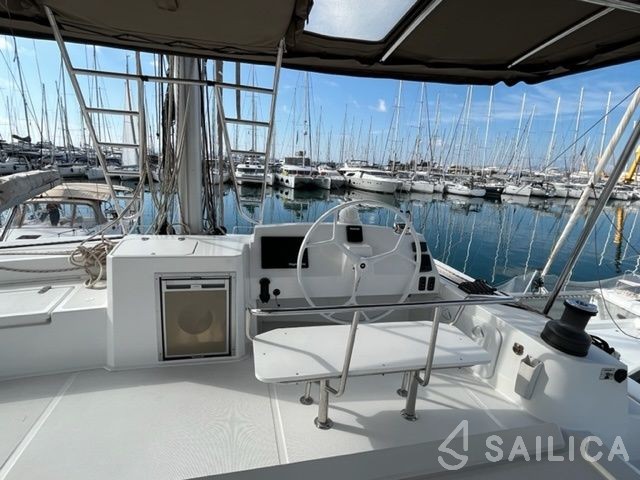 Bali 5.4. - Yacht Charter Sailica