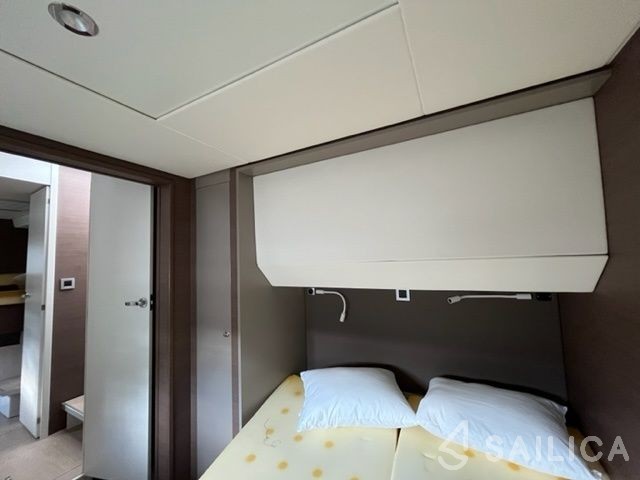 Bali 5.4. - Yacht Charter Sailica