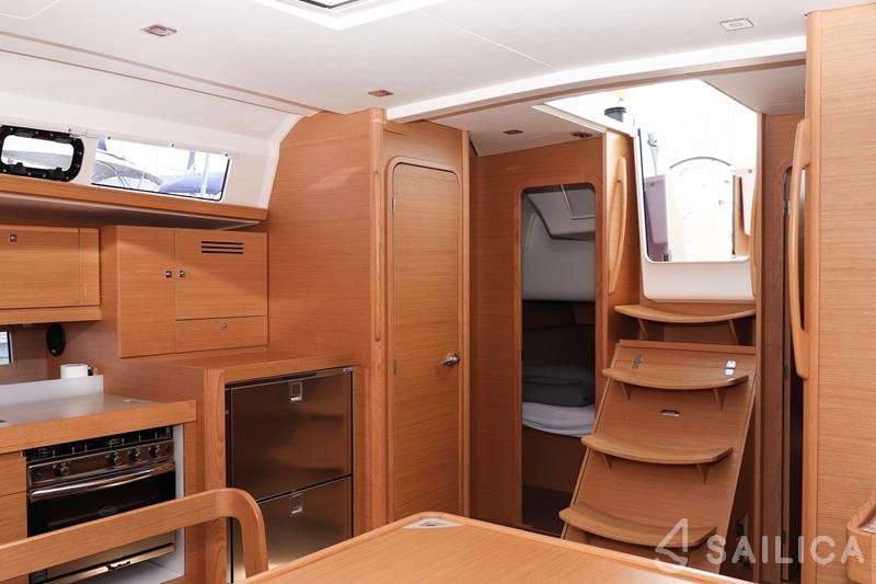Dufour 460 GL - Yacht Charter Sailica