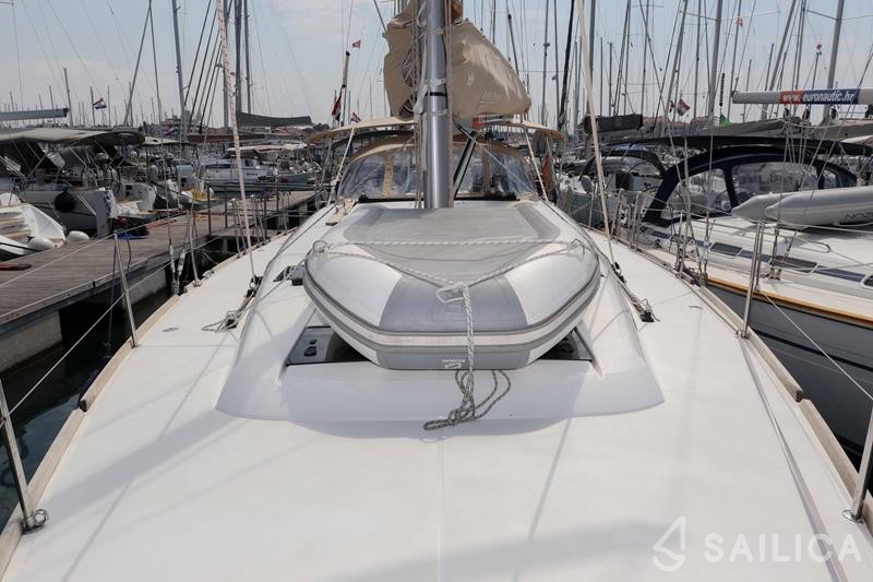 Dufour 460 GL - Yacht Charter Sailica