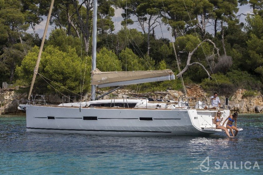 Dufour 460 GL - Yacht Charter Sailica