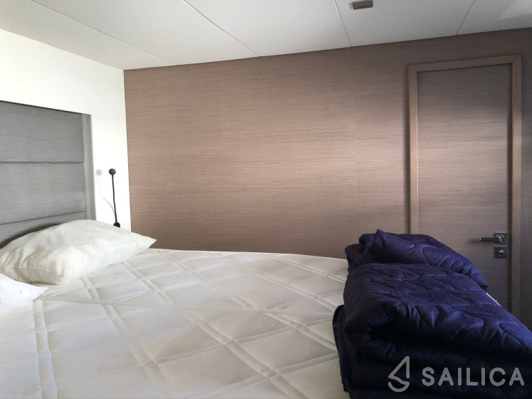 Saona 47 - Yacht Charter Sailica